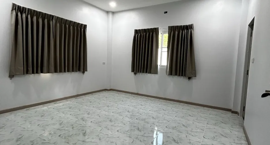 For rent 2 bed house in Ban Chang, Rayong