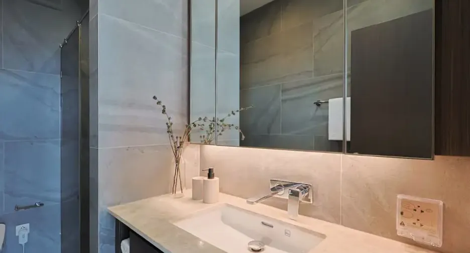 For sale 3 bedrooms condo in Ratchathewi, Bangkok