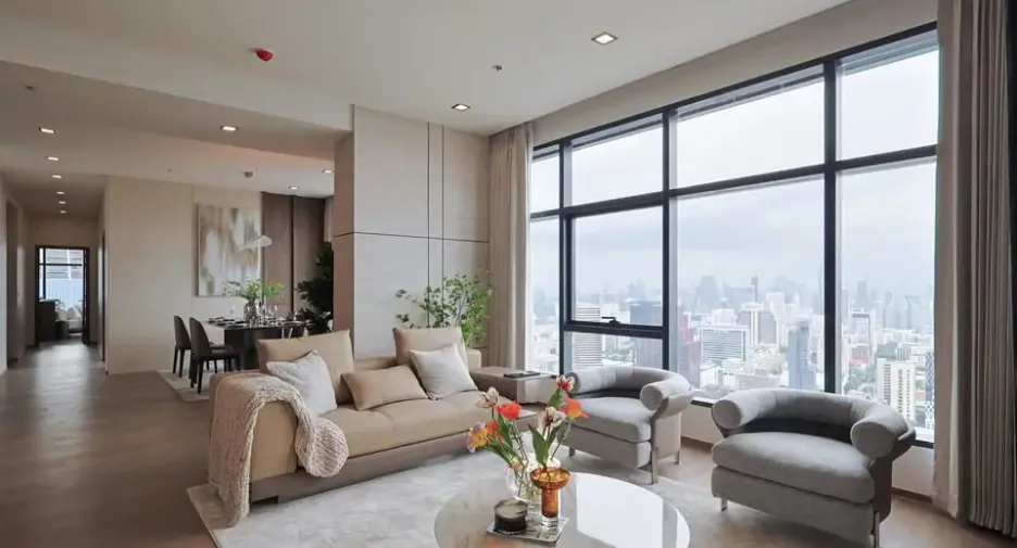 For sale 3 bedrooms condo in Ratchathewi, Bangkok