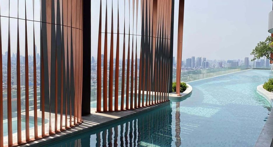 For sale 1 bed condo in Huai Khwang, Bangkok