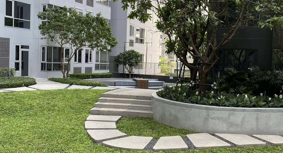 For sale 1 bed condo in Huai Khwang, Bangkok