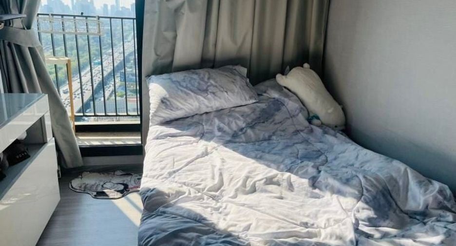 For sale 1 bed condo in Huai Khwang, Bangkok