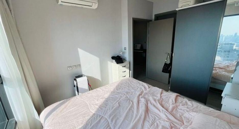 For sale 1 bed condo in Huai Khwang, Bangkok