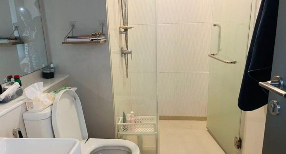 For sale 1 bed condo in Huai Khwang, Bangkok