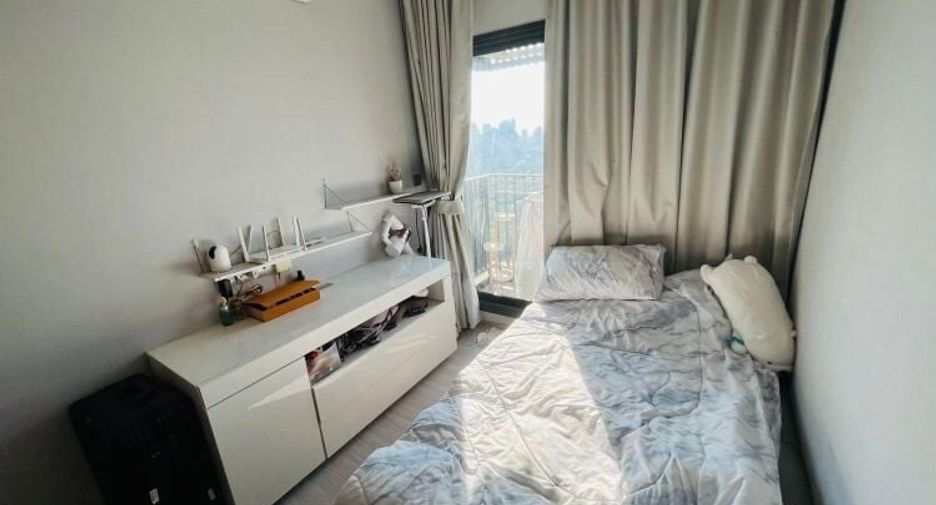 For sale 1 bed condo in Huai Khwang, Bangkok