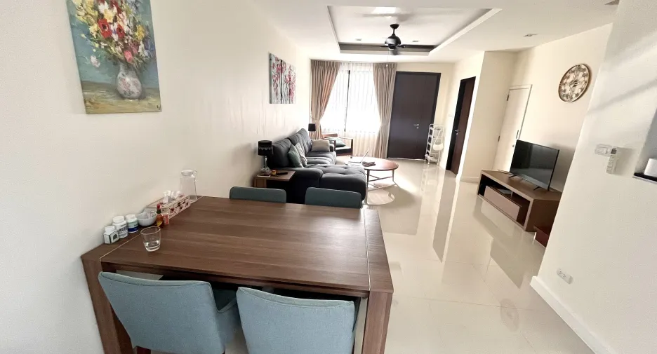 For rent 3 bed townhouse in Thalang, Phuket