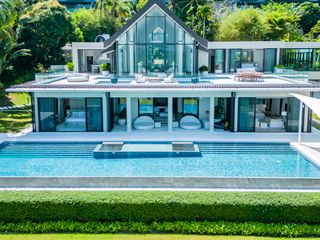 For sale 5 bed villa in Thalang, Phuket
