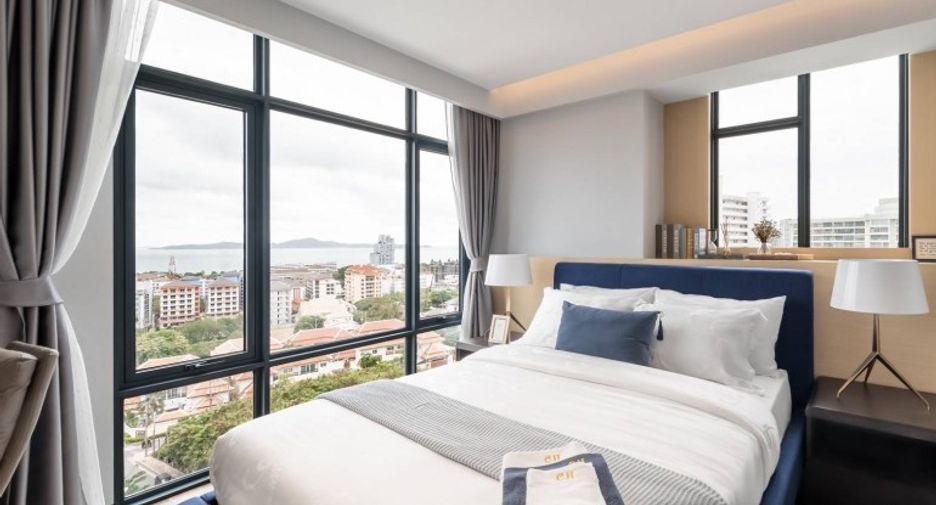 For sale 2 bedrooms condo in Pratumnak, Pattaya
