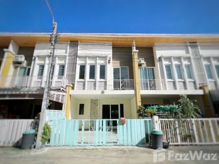 For sale 4 Beds townhouse in Pak Kret, Nonthaburi