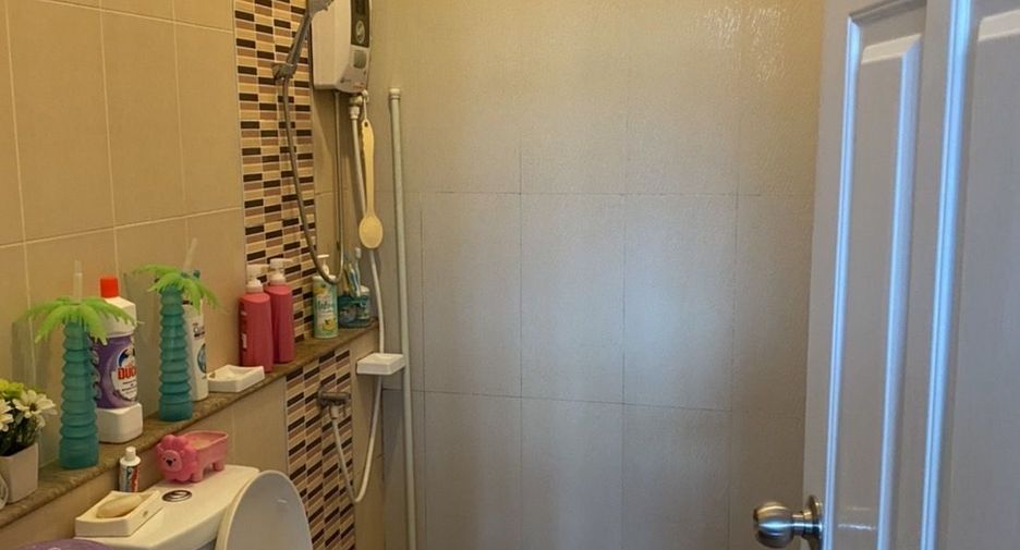 For sale 4 Beds townhouse in Bang Kruai, Nonthaburi