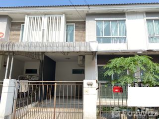 For rent 3 bed townhouse in Sam Phran, Nakhon Pathom