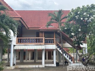 For sale 5 bed house in Thong Saen Khan, Uttaradit