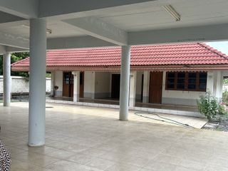 For sale 5 bed house in Thong Saen Khan, Uttaradit