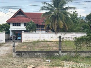 For sale 5 bed house in Thong Saen Khan, Uttaradit