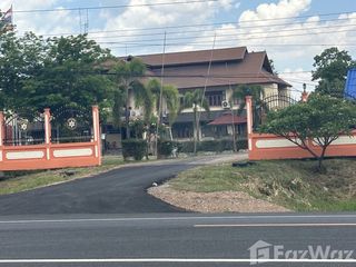 For sale 5 bed house in Thong Saen Khan, Uttaradit