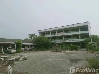 For sale 5 bed house in Chai Badan, Lopburi