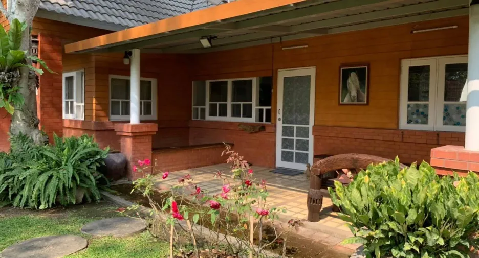 For rent 3 bed house in Pak Chong, Nakhon Ratchasima
