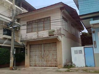 For sale 2 bed house in Mueang Phichit, Phichit