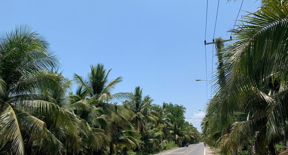 For sale land in Bang Khonthi, Samut Songkhram
