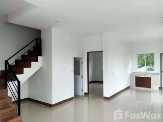 For sale 4 bed townhouse in Mueang Loei, Loei