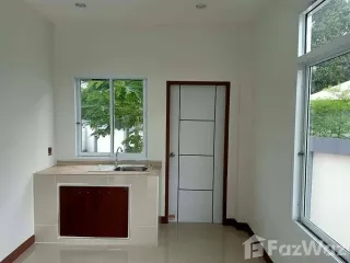 For sale 4 bed townhouse in Mueang Loei, Loei