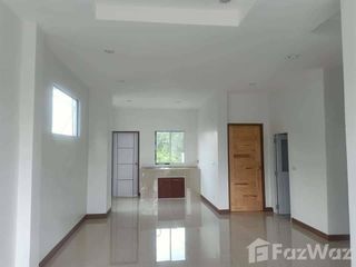 For sale 4 bed townhouse in Mueang Loei, Loei