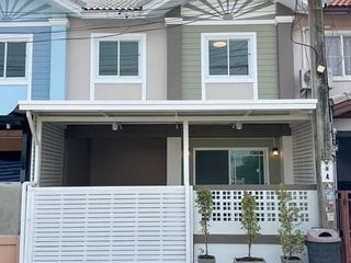 For sale 4 Beds townhouse in Bang Yai, Nonthaburi
