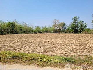 For sale land in Khanu Woralaksaburi, Kamphaeng Phet