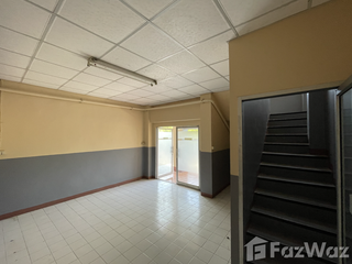 For rent 3 Beds office in Mueang Samut Sakhon, Samut Sakhon