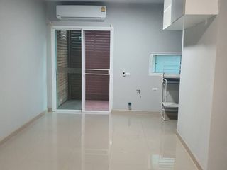For rent 2 bed townhouse in Phutthamonthon, Nakhon Pathom