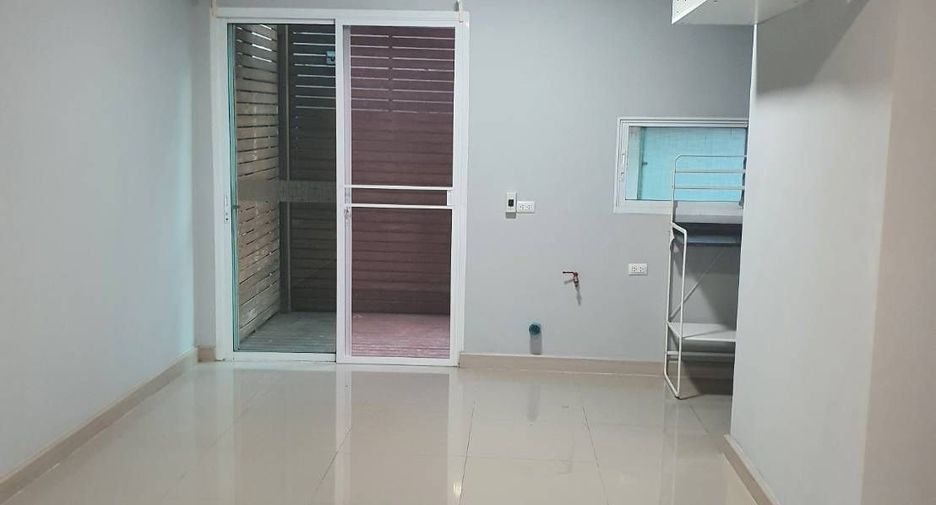 For rent 2 Beds townhouse in Phutthamonthon, Nakhon Pathom