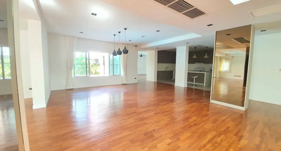ขาย 5 เตียง บ้านเดี่ยว ใน ปากเกร็ด, นนทบุรี