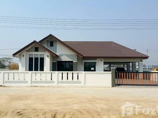 For sale 3 bed house in Mueang Kamphaeng Phet, Kamphaeng Phet