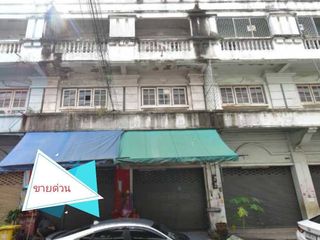 For sale 3 bed retail Space in Mueang Samut Sakhon, Samut Sakhon