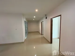 For sale 5 bed retail Space in Mueang Kamphaeng Phet, Kamphaeng Phet