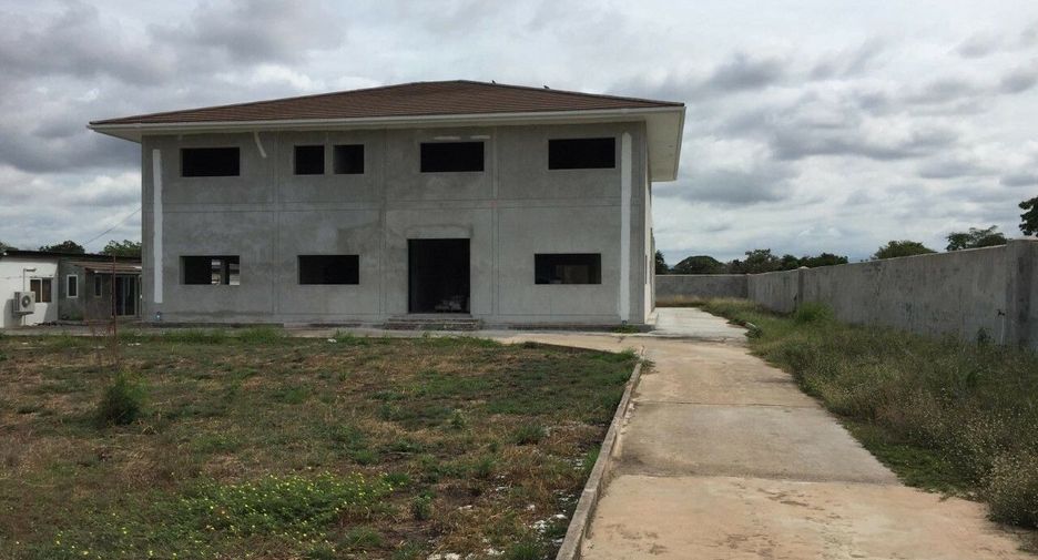 For sale 6 bed house in Mueang Chaiyaphum, Chaiyaphum