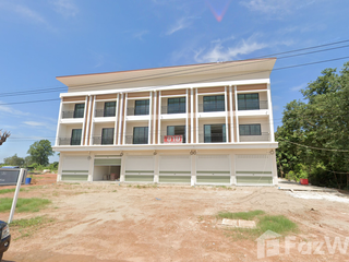 For sale 4 Beds townhouse in Mueang Nakhon Phanom, Nakhon Phanom