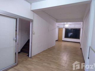 For rent 2 bed retail Space in Mueang Nonthaburi, Nonthaburi