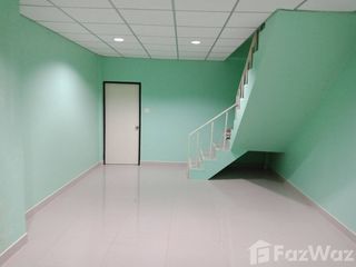 For sale 3 Beds townhouse in Lam Luk Ka, Pathum Thani