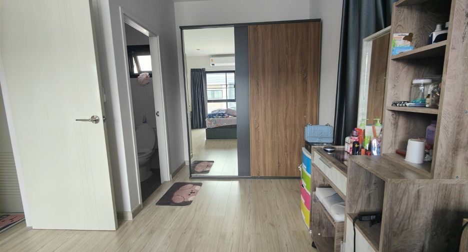 For rent 2 bed house in Lam Luk Ka, Pathum Thani