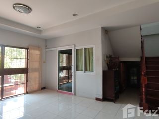 For sale 5 bed house in Mueang Yasothon, Yasothon
