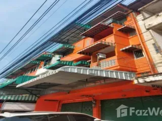 For rent 5 bed townhouse in Krathum Baen, Samut Sakhon
