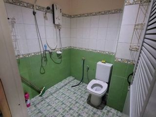 For rent 5 bed townhouse in Mueang Nakhon Sawan, Nakhon Sawan