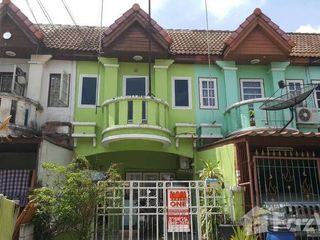 For sale 2 bed townhouse in Krathum Baen, Samut Sakhon