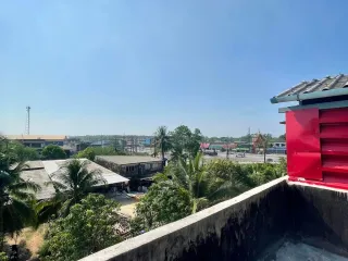 For rent 2 bed townhouse in Na Yai Am, Chanthaburi