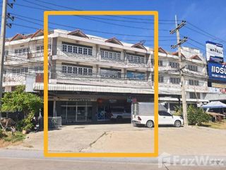 For sale 2 bed retail Space in Mueang Sing Buri, Sing Buri