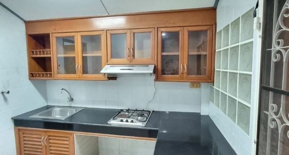 For sale 3 bed house in Sai Noi, Nonthaburi