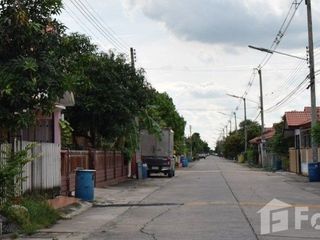For sale 4 Beds house in Lam Luk Ka, Pathum Thani