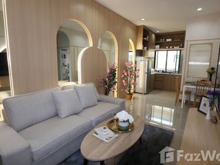 For sale 2 bed townhouse in Bang Nam Priao, Chachoengsao