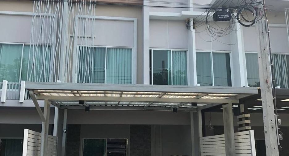 For sale 3 Beds townhouse in Mueang Nonthaburi, Nonthaburi